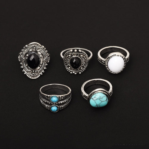 “Stylish 5-piece geometric alloy ring set — perfect for stacking, gifting, or everyday elegance.”