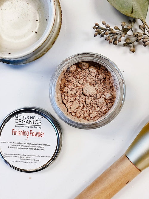 🌿 Elegant & Natural Style:  Organic Translucent Finishing Powder – All-Natural, Shine-Free Glow